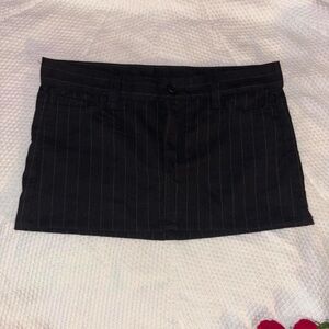 Elegant Black Pinstripe Mini Skirt